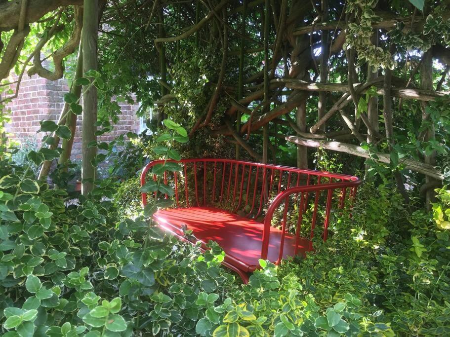 Beautiful 500 Year Old Listed Kentish Cottage Wingham Exterior photo